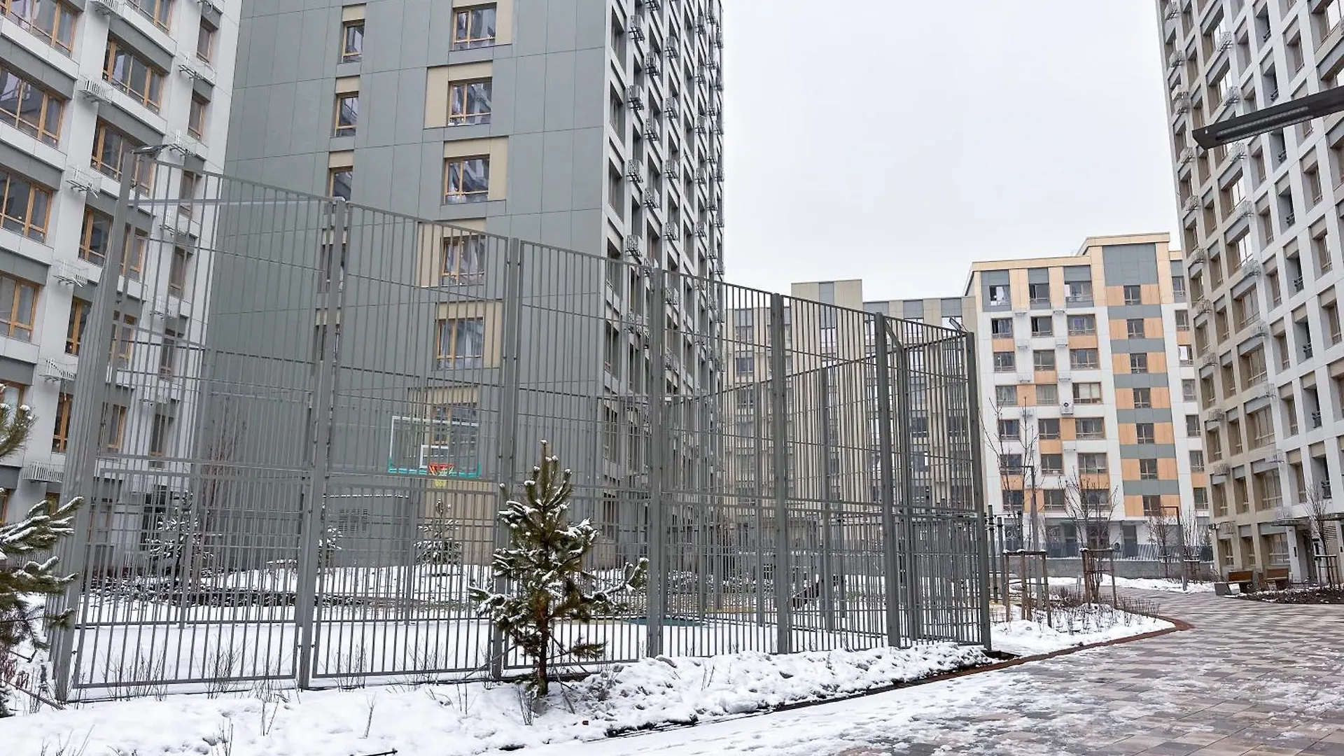 Минималистичная Студия Напротив Мега Парк Almaty Kazakhstan